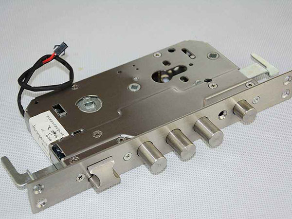 周至24小时上门开锁公司